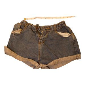 Wrangle Jean Shorts (booty shorts)